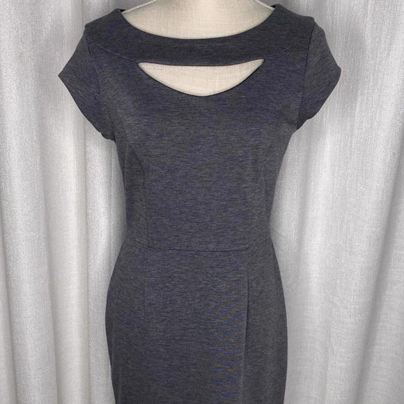 Banana Republic Dresses & Skirts - NWOT - Banana Republic - Grey Dress - Size 4